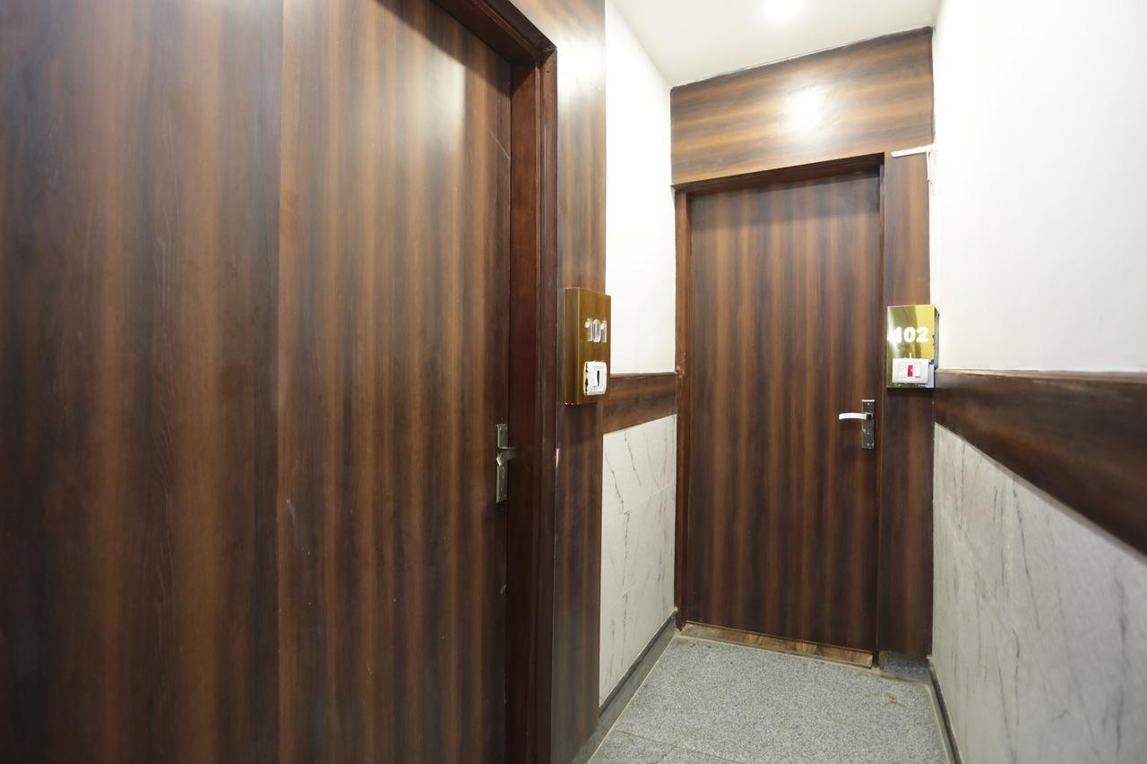 Hotel Corner Point New Delhi Ngoại thất bức ảnh