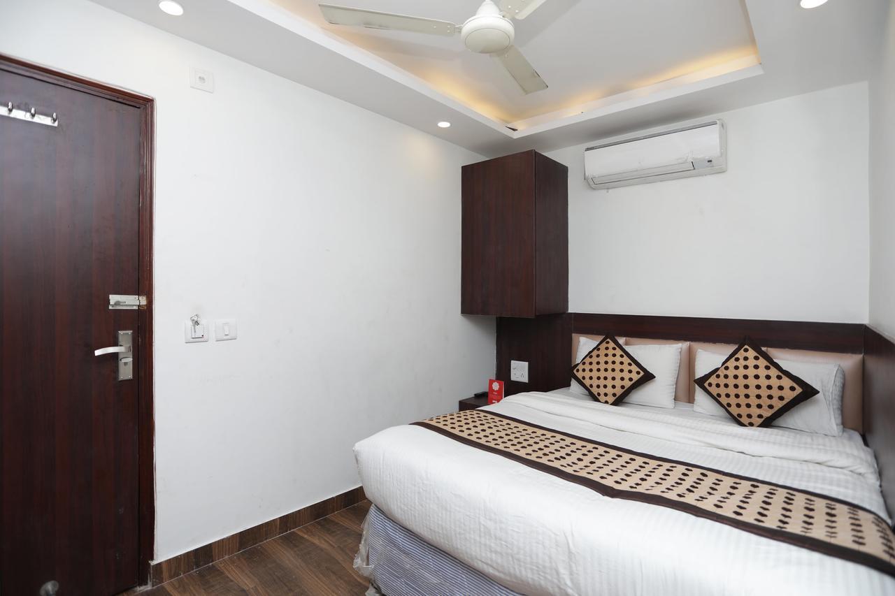 Hotel Corner Point New Delhi Ngoại thất bức ảnh